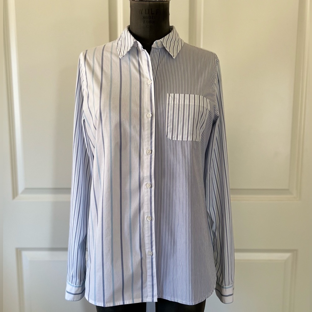 Croft & Barrow Blue White Striped Button Down Shirt Small Stretch Cotton